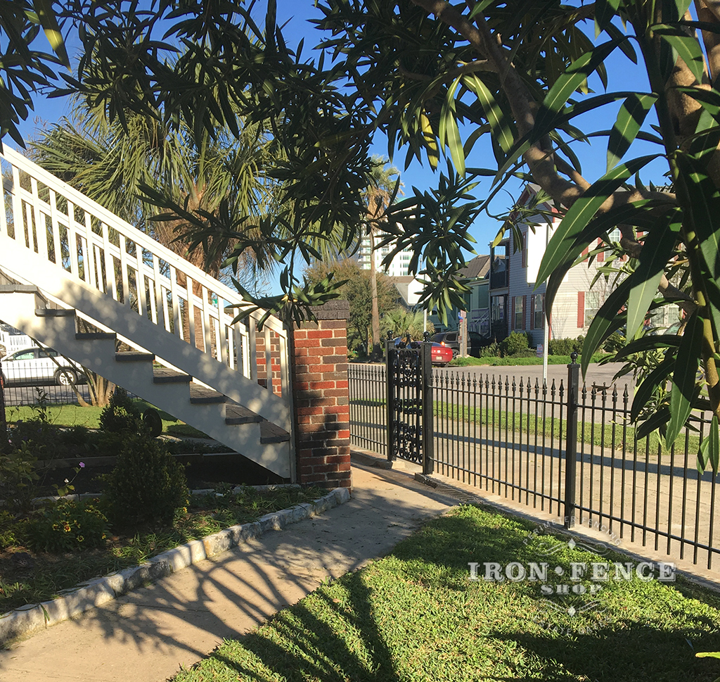 Our 3ft Tall Classic Iron Fence Used in a Front Yard Entryway