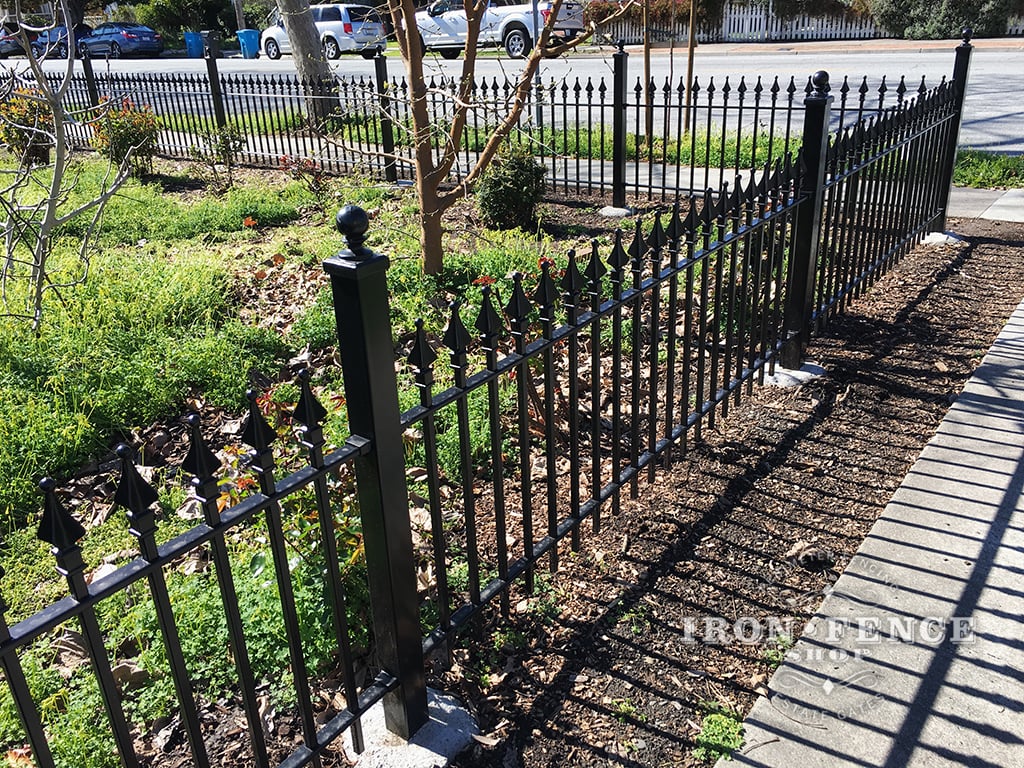3ft Tall Signature Grade Iron Fence in Classic Style Surrounding a Front Yard 