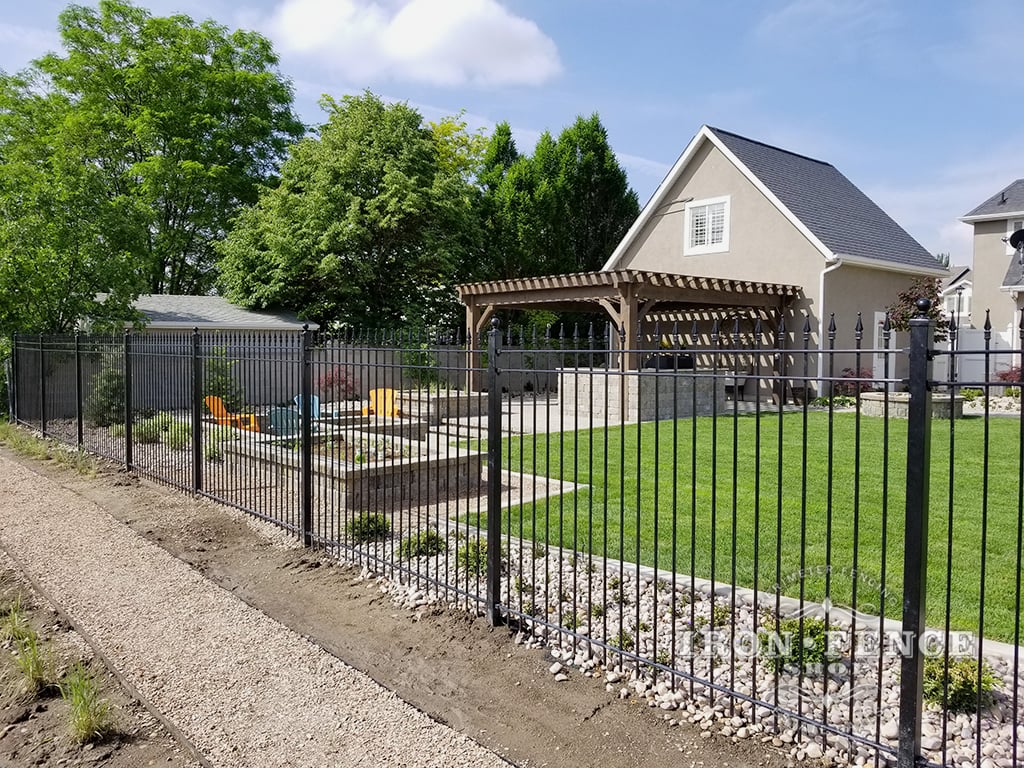 Our 6ft Tall Classic Style Iron Fence in Traditional Grade 