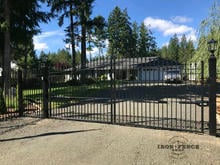 Stronghold Iron Estate Gate and Fence in Classic Style